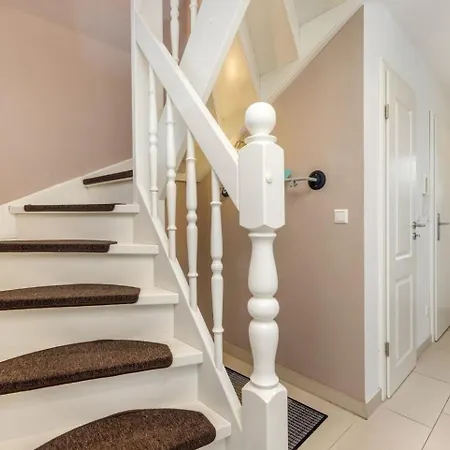 Apartment Residenz Rosenberg Fw 3 Zingst